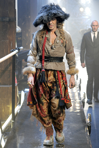 John Galliano / - 2011-2012